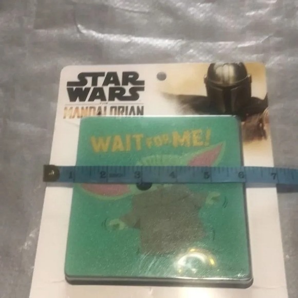 Star Wars the mandalorian baby yoda 5 pack bath tub treads - Picture 9 of 9